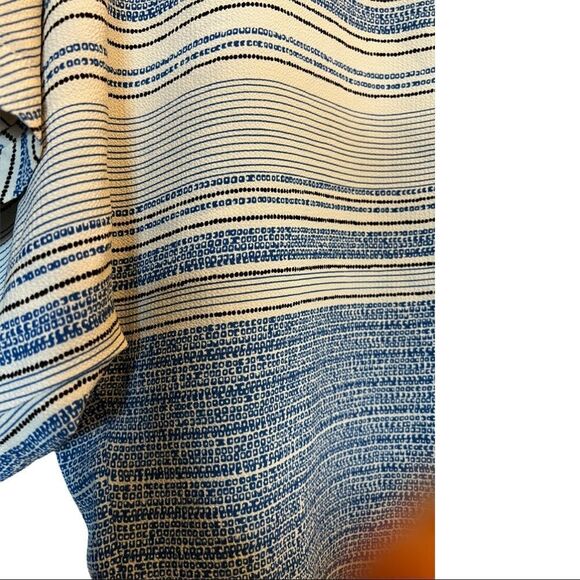 THE LIMITED square stripe tunic oversized arms, Size M Blues & Cream - Picture 7 of 9